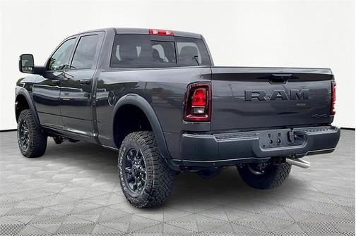 2025 RAM 2500 Tradesman Crew Cab 4x4 6'4' Box