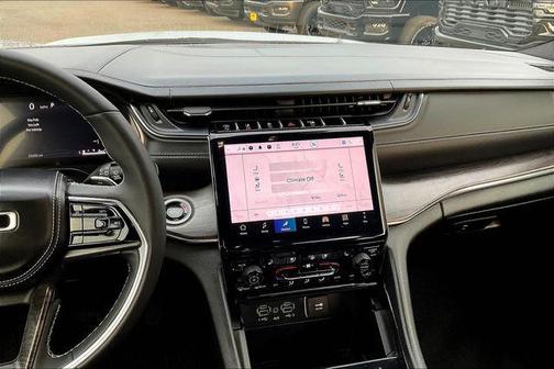 2024 Jeep Grand Cherokee Overland