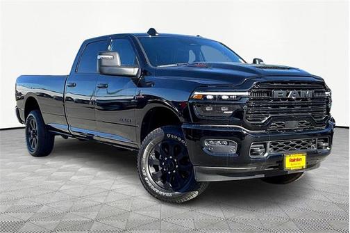 2025 RAM 3500 Laramie Crew Cab 4x4 8' Box