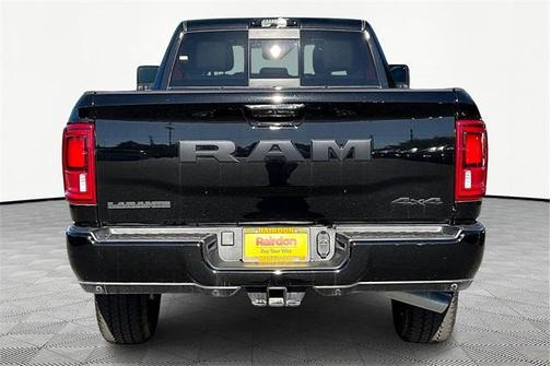 2025 RAM 3500 Laramie Crew Cab 4x4 8' Box