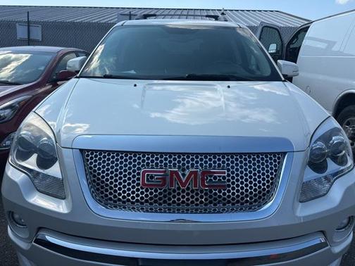 2011 GMC Acadia Denali
