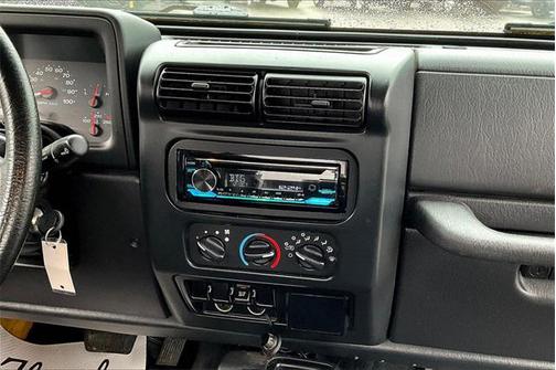 2004 Jeep Wrangler SE