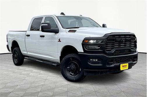 2025 RAM 2500 Tradesman Crew Cab 4x4 6'4' Box