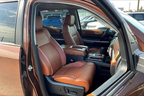 2014 Toyota Tundra Platinum