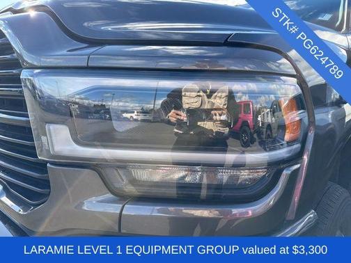 2023 RAM 3500 Laramie Crew Cab 4x4 8' Box