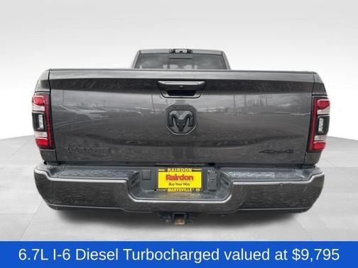 2023 RAM 3500 Laramie Crew Cab 4x4 8' Box