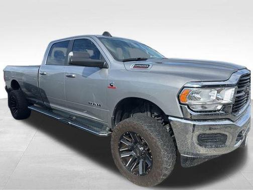 2019 RAM 2500 Big Horn Crew Cab 4x4 8' Box