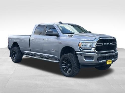 2019 RAM 2500 Big Horn Crew Cab 4x4 8' Box
