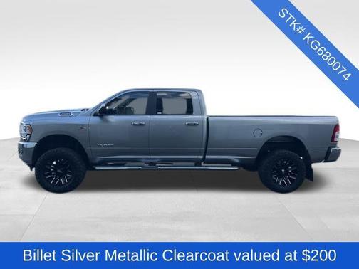 2019 RAM 2500 Big Horn Crew Cab 4x4 8' Box