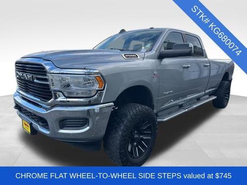 2019 RAM 2500 Big Horn Crew Cab 4x4 8' Box