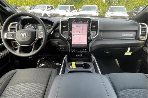 2025 RAM 2500 Big Horn Crew Cab 4x4 6'4' Box