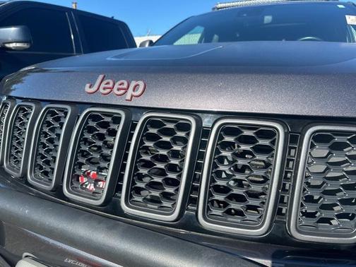2019 Jeep Grand Cherokee Trailhawk