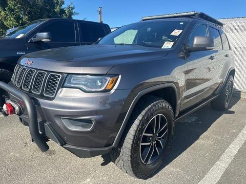 2019 Jeep Grand Cherokee Trailhawk
