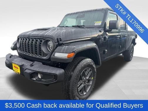 Black Clearcoat 2026 Jeep Gladiator Sport S
