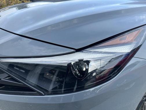 2022 Hyundai ELANTRA HEV Blue