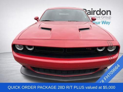 Redline Red Tricoat Pearl 2015 Dodge Challenger R/T Plus