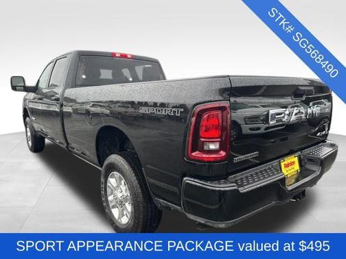 2025 RAM 2500 Big Horn Crew Cab 4x4 8' Box