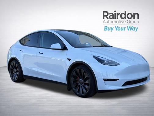 2024 Tesla Model Y Performance Dual Motor All-Wheel Drive