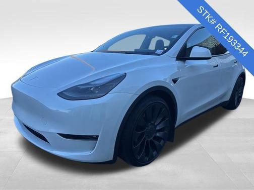 2024 Tesla Model Y Performance Dual Motor All-Wheel Drive