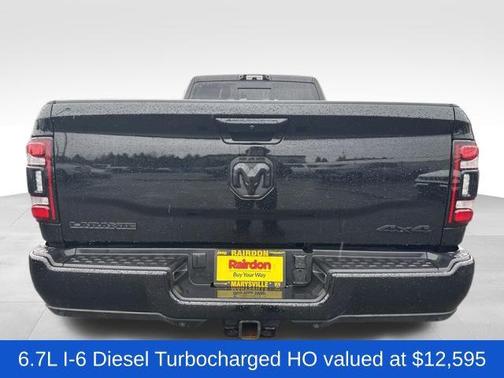 2024 RAM 3500 Laramie Crew Cab 4x4 8' Box