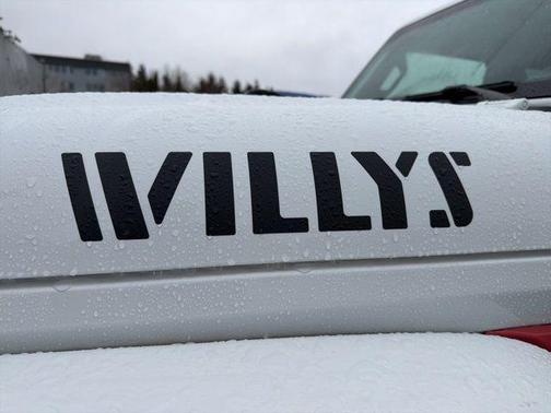 2021 Jeep Gladiator Willys 4x4