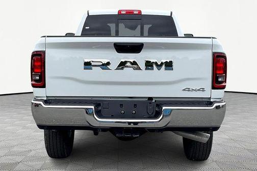 2025 RAM 3500 Tradesman Crew Cab 4x4 8' Box