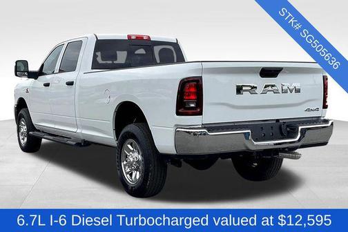 2025 RAM 3500 Tradesman Crew Cab 4x4 8' Box