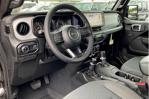 2025 Jeep Gladiator Sport S