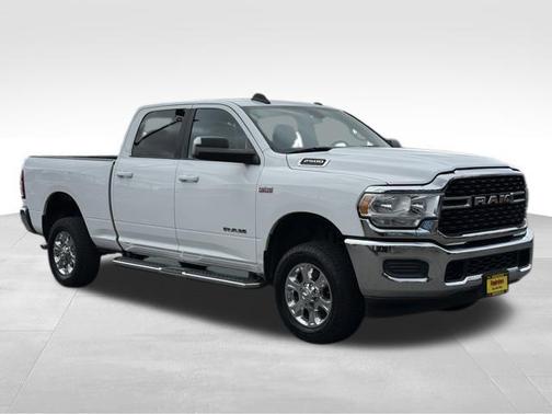 2022 RAM 2500 Big Horn Crew Cab 4x4 6'4' Box