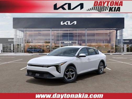 Snow White Pearl 2026 Kia K4 LXS