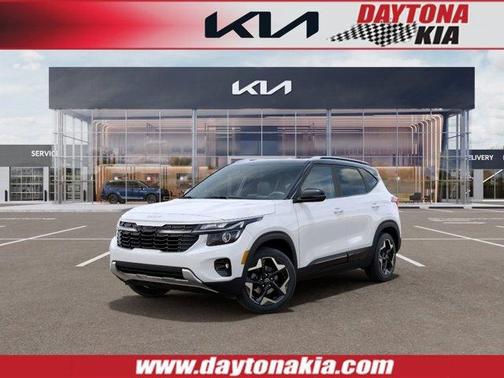 Clear White / Black Roof 2026 Kia Seltos S