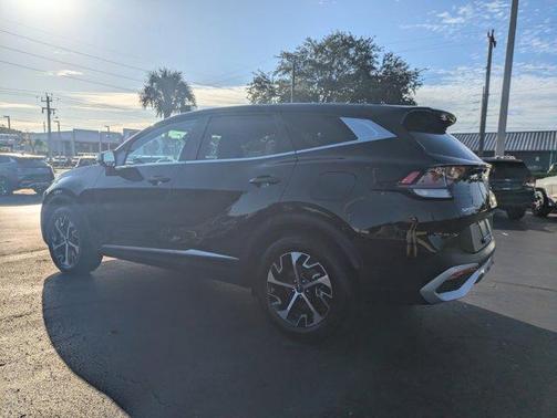 2024 Kia Sportage EX