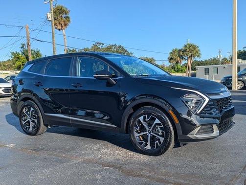 2024 Kia Sportage EX
