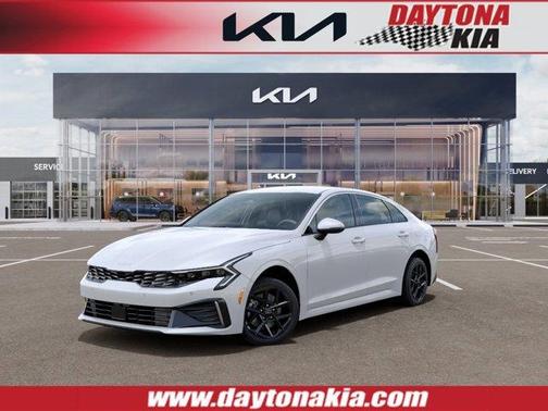 Snow White Pearl 2026 Kia K5 LXS