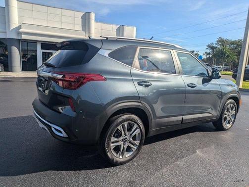 2023 Kia Seltos S