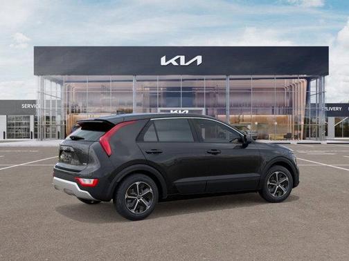 Gray 2026 Kia Niro LX