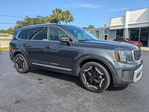 2024 Kia Telluride EX