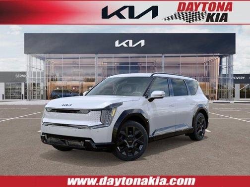 Glacial White Pearl 2026 Kia EV9 Land