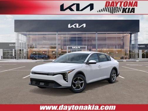 Snow White Pearl 2026 Kia K4 LXS