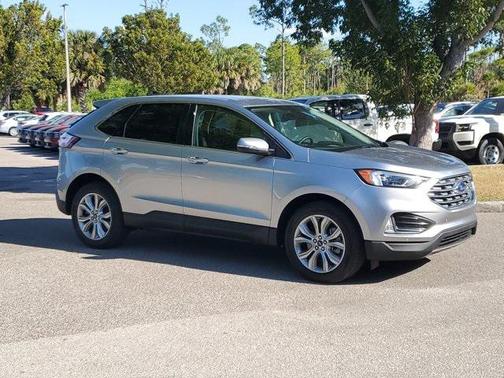 2023 Ford Edge Titanium