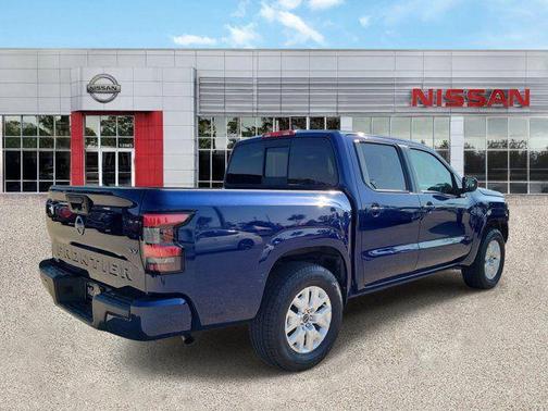 Deep Blue Pearl 2022 Nissan Frontier SV