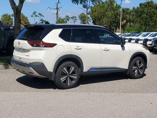 2022 Nissan Rogue Platinum