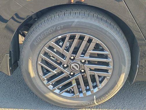 Super Black 2026 Nissan Sentra SV