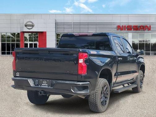 2022 Chevrolet Silverado 1500 Custom Trail Boss
