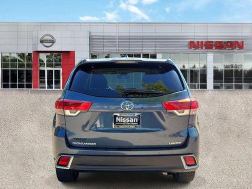 Shoreline Blue Pearl 2019 Toyota Highlander Limited