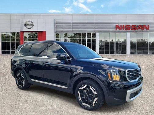 Ebony Black 2024 Kia Telluride S