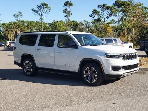 2024 Jeep Wagoneer L Series II 4x2