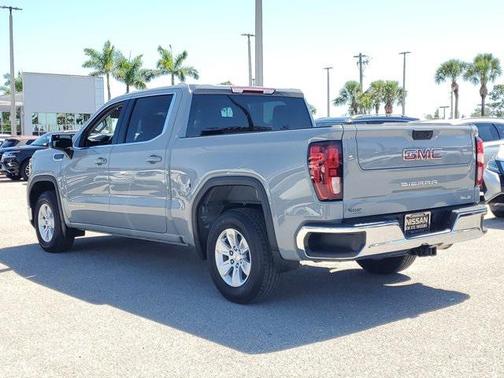 2024 GMC Sierra 1500 SLE