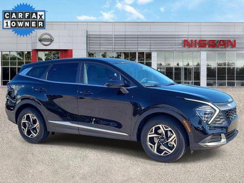 Ebony Black 2025 Kia Sportage LX