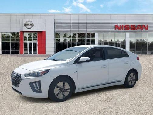 2020 Hyundai IONIQ Hybrid SE